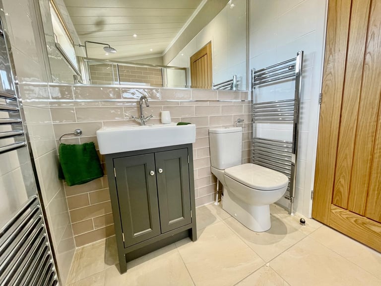 Seaview Luxury Lodge South Coast CALL TOM 0️⃣7️⃣9️⃣7️⃣9️⃣1️⃣2️⃣7️⃣8️⃣5️⃣5️⃣ 