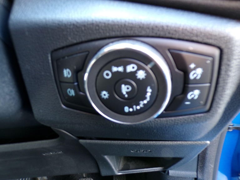 2022 Ford Ecosport EcoSport ST-Line 5 Door 1.0L Ford EcoBoost 140PS FWD 6 Speed Manual HATCHBACK ...