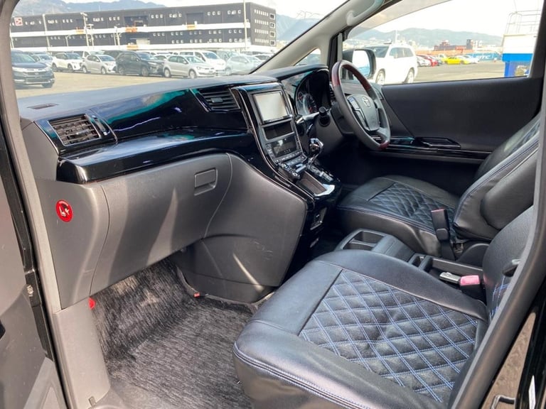 Toyota VELLFIRE By Wellhouse