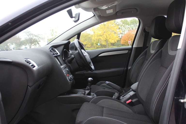 2016 Citroen C4 1.2 C4 Feel PureTech 5dr Hatchback Petrol Manual