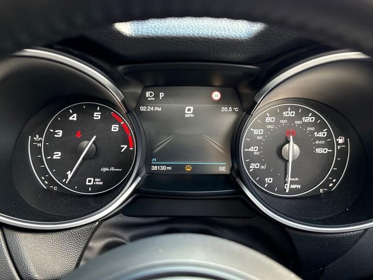 2022 Alfa Romeo Stelvio 2.0 Turbo 280 Veloce 5dr Auto ESTATE PETROL Manual