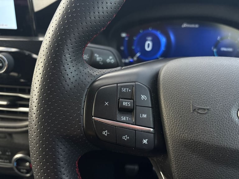 2022 Ford Kuga 2.0 EcoBlue mHEV ST-Line Edition 5dr Hatchback DIESEL Manual