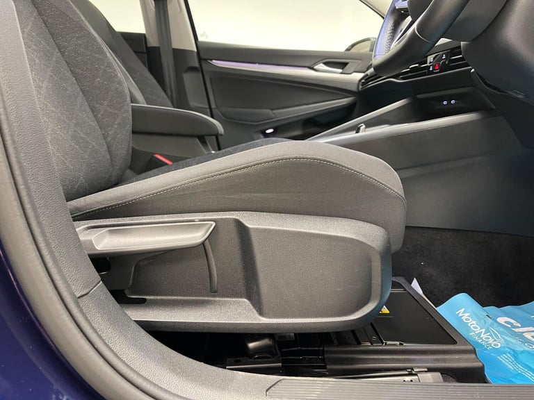 2020 Volkswagen Golf 1.5 eTSI MHEV Life DSG Euro 6 (s/s) 5dr HATCHBACK Petrol/Electric Hybrid Aut...