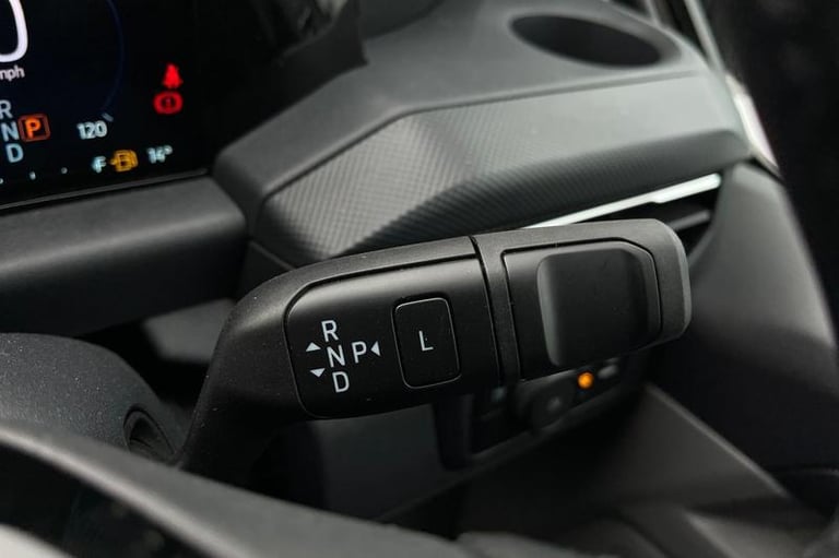2025 Ford Transit Custom 2.5 320 Duratec 11.8kWh Limited Crew Van Double Cab Petrol Plug-in Hybri...