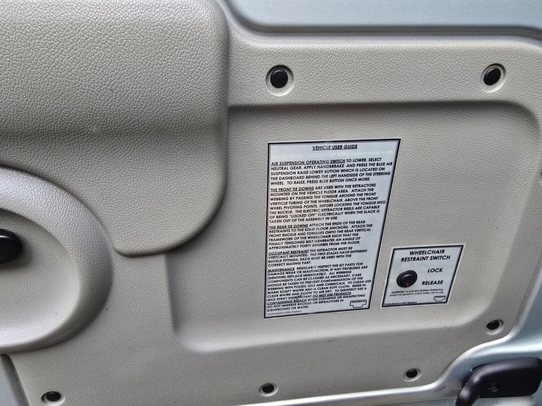 2008 Renault Kangoo Wheelchair Accessible Vehicle + 3 Seater + Electric Remote Winch  Wheelchair ...