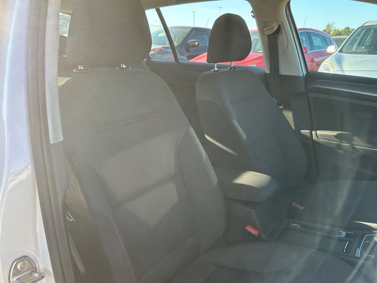  Volkswagen Golf 1.6 TDI SE Nav Euro 6 (s/s) 5dr Diesel Manual