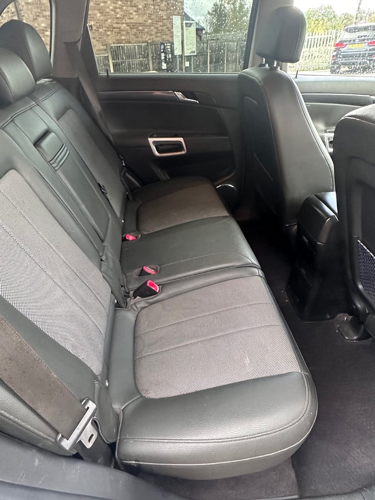 Vauxhall. Antara  2.0 diesel 4x4 S spec 