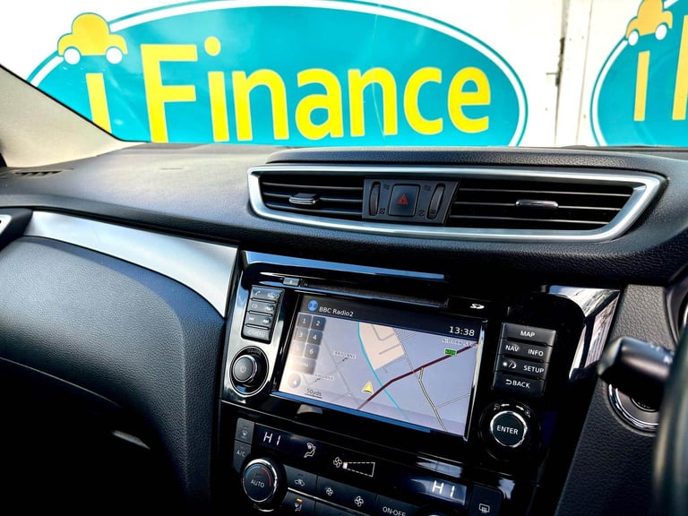 CAN'T GET CREDIT? CALL US! Nissan Qashqai 1.5 dCi N-Connecta, Manual - £199 DEPOSIT, £76 PER WEEK