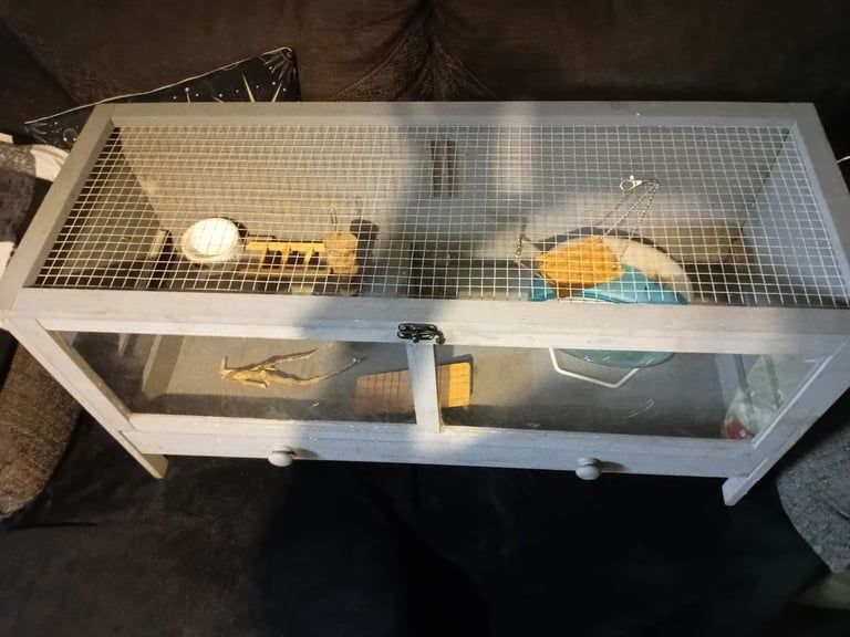Pawhut grey rodent enclosure and accessories 