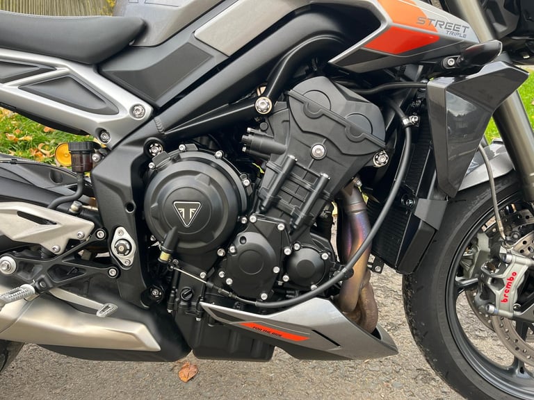 TRIUMPH STREET TRIPLE 765 RS, 2023(23), 10,107 MILES, FSH, IMMACULATE, £7995