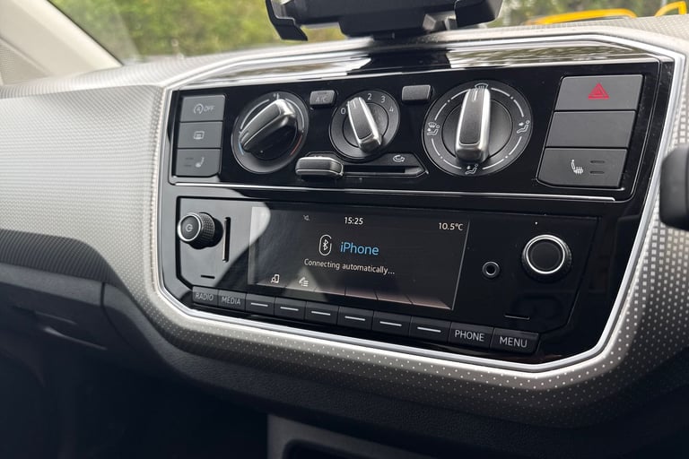 2019 Volkswagen up! 1.0 High up! Euro 6 (s/s) 5dr Hatchback PETROL Manual