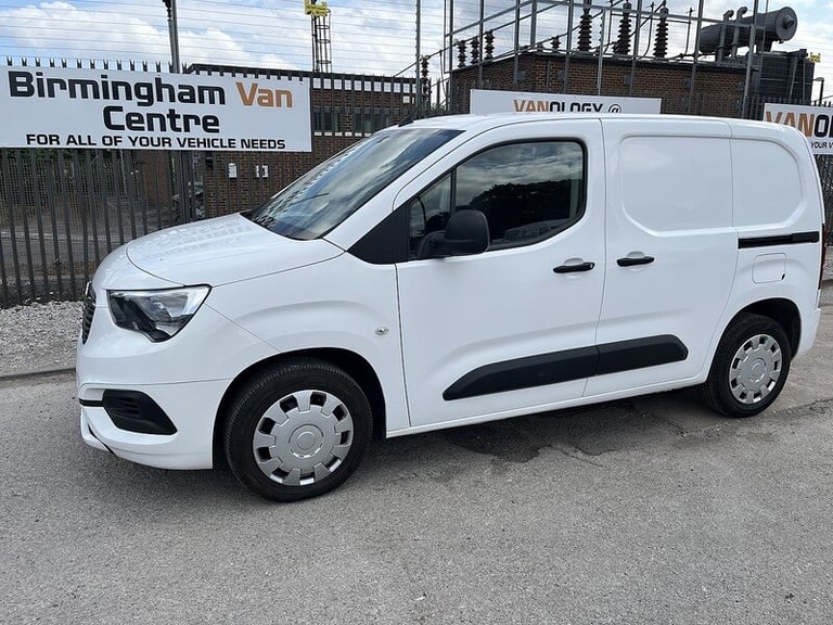 2021 Vauxhall Combo SPORTIVE 1.5CDTi 100 2300 SWB (3 SEAT) Panel Van Diesel Manual