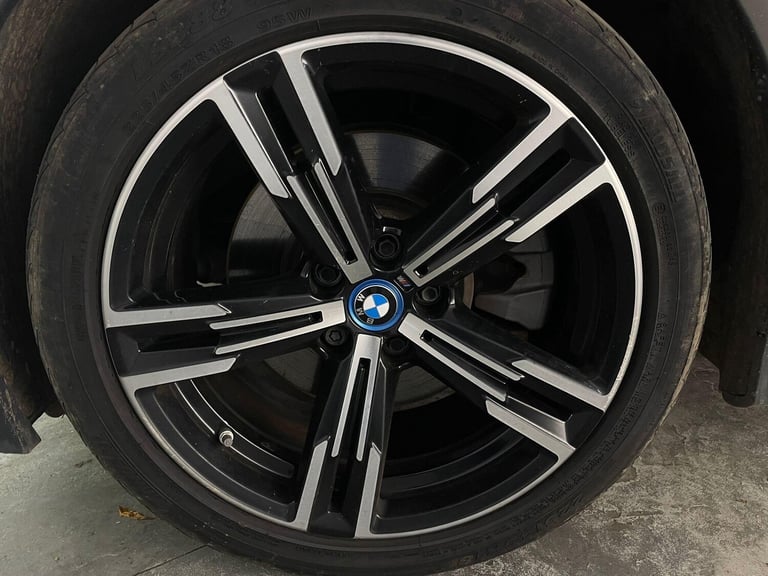 2022 BMW 3 Series 2.0 330e 12kWh M Sport Touring Auto xDrive Euro 6 (s/s) 5dr ESTATE Petrol/Elect...