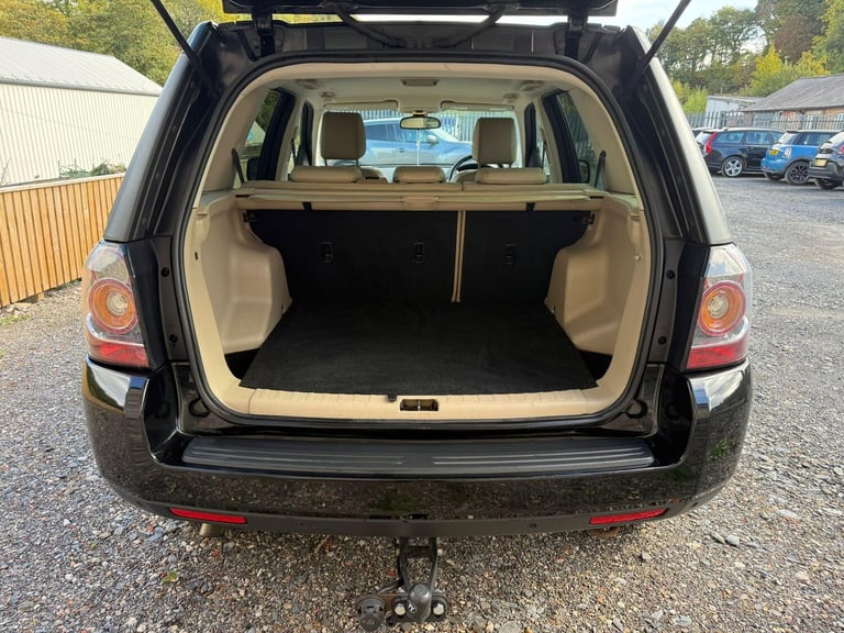 2013 Land Rover Freelander 2 2.2 TD4 GS 4WD Euro 5 (s/s) 5dr ESTATE Diesel Manual