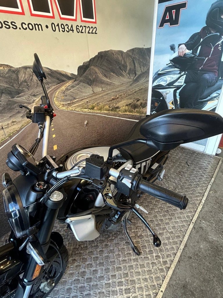 DUCATI SCRAMBLER ICON 800 2023, 8K MILES, EXCELLENT CONDITION, (ATMOTORCYCLES) 