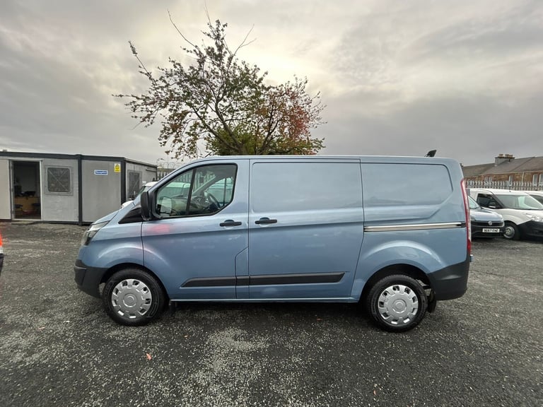 2017 Ford Transit Custom 2.0 TDCi 130ps Low Roof Van PANEL VAN Diesel Manual
