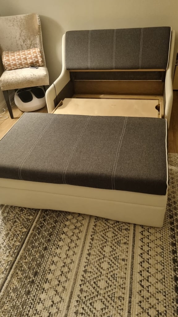 Sofa bed for sale (great price - needs to be sold asap!)