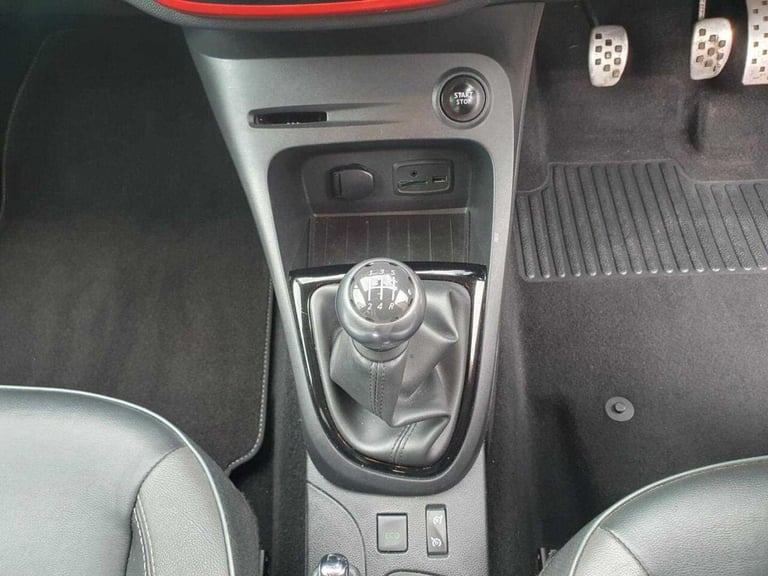 2016 Renault Captur 0.9 TCe ENERGY Signature Nav SUV 5dr Petrol Manual Euro 6 (s/s) (90 ps) HATCH...