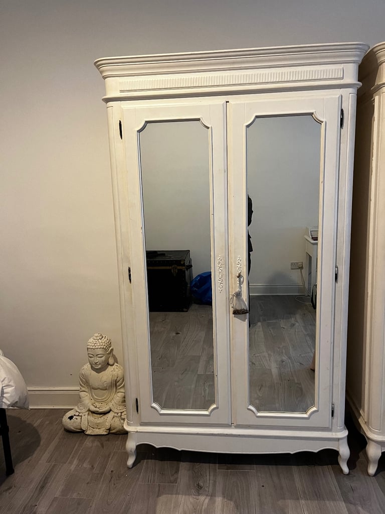 Laura Ashley Wardrobe Provençale range double mirrored