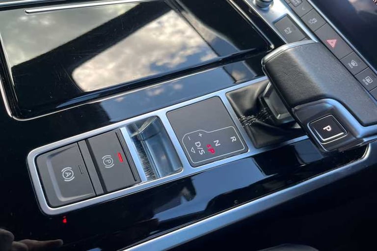 2021 Audi A6 Avant 2.0 TDI 40 Black Edition Estate 5dr Diesel S Tronic Euro 6 (s/s) (204 ps) Esta...