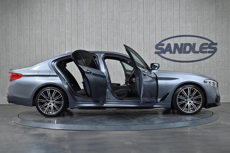 2018 BMW 5 Series 3.0 540i M Sport Auto xDrive Euro 6 (s/s) 4dr SALOON Petrol Automatic