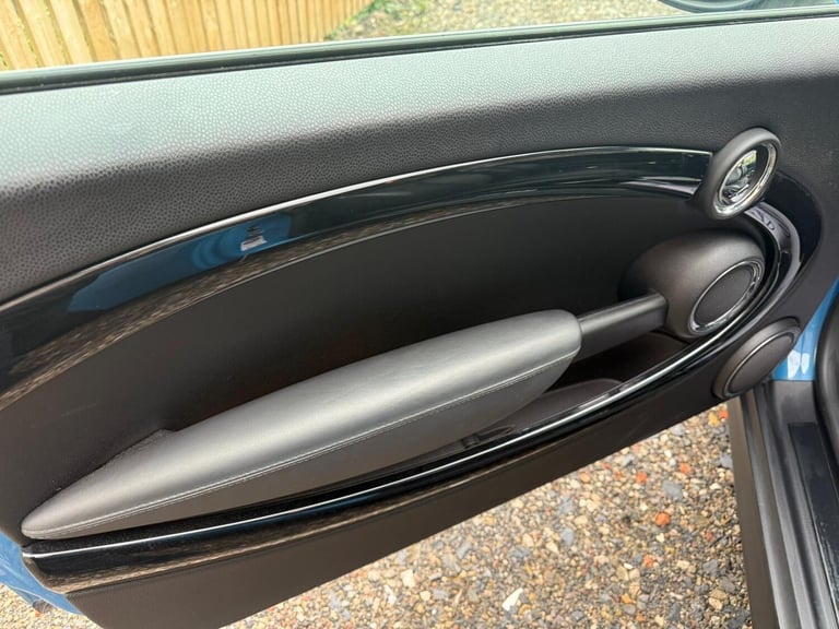 2013 MINI Hatch 1.6 Cooper Bayswater Euro 6 (s/s) 3dr HATCHBACK Petrol Manual