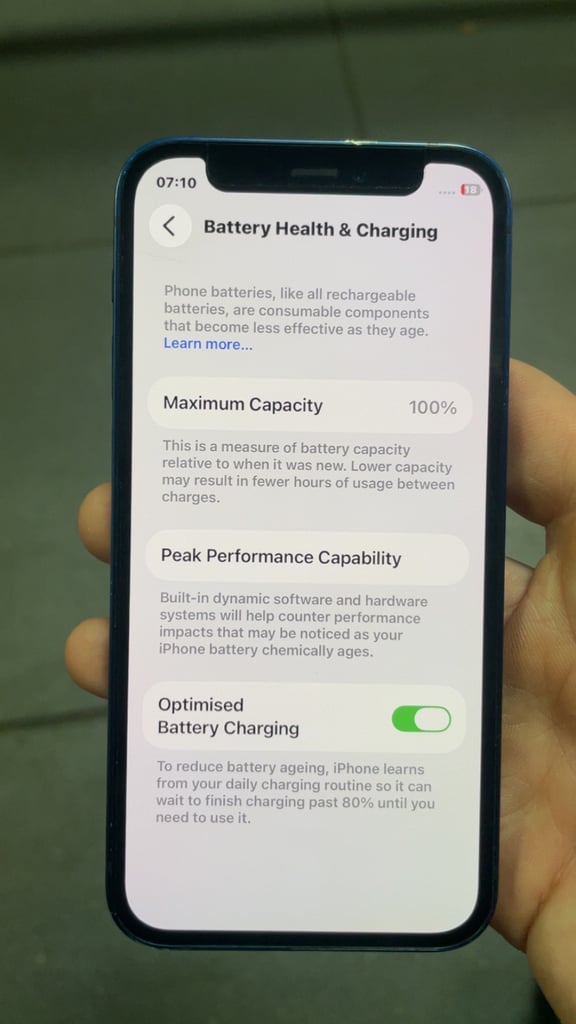 GREAT CONDITION apple iphone 12 mini 