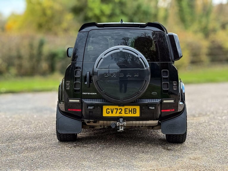  Land Rover Defender 90 3.0 D250 MHEV Hard Top SUV Auto 4WD SWB Euro 6 (s/s) 3dr Diesel Automatic