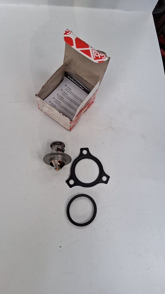 image for Thermostat Febi 23981 Ford Transit, Mondeo, Ranger