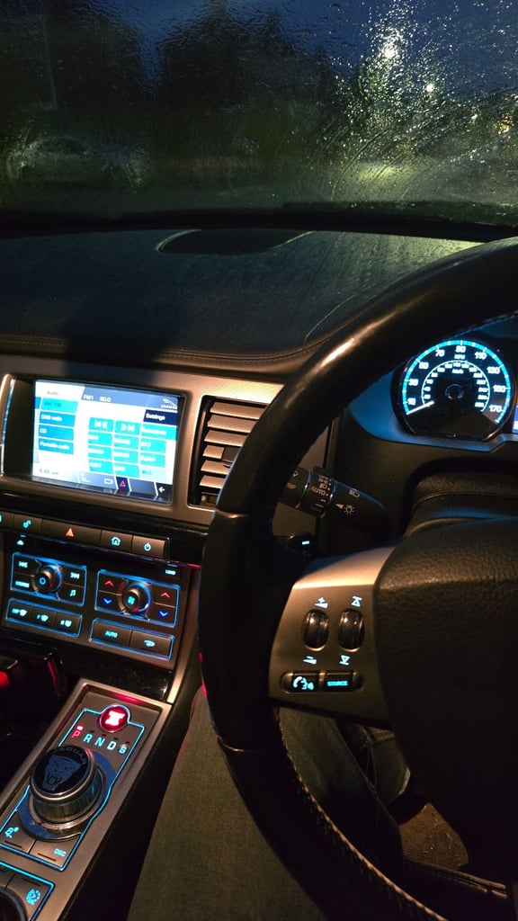 Jaguar, XF, Saloon, 2011, Other, 2993 (cc), 4 doors