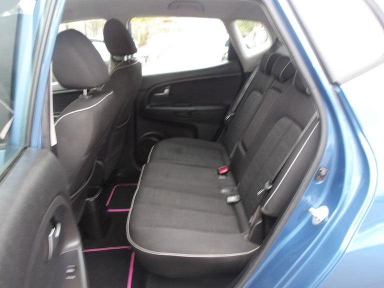 2013 Kia Venga 1.6 2 Auto Euro 5 5dr HATCHBACK Petrol Automatic