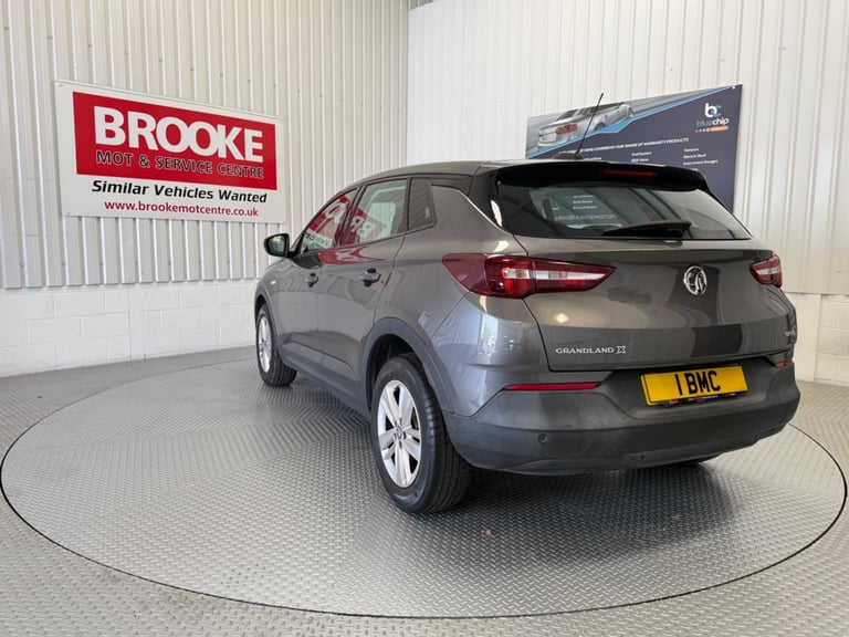 2018 Vauxhall Grandland X 1.2 Turbo SE Euro 6 (s/s) 5dr HATCHBACK Petrol Manual