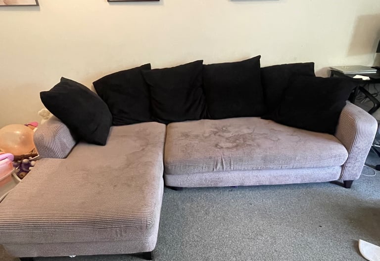 Sofa free 