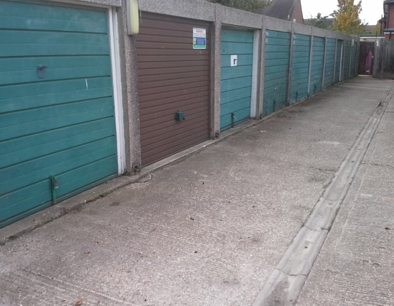 Garage/Parking/Storage: Renfrew Road (r/o 29-31),  Hounslow TW4 7RB