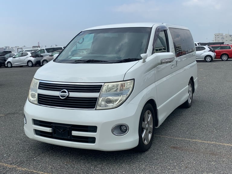 2009 09 NISSAN ELGRAND E51 2.5 V6 HIGHWAY STAR AUTOMATIC 8 SEATER - FRESH IMPORT
