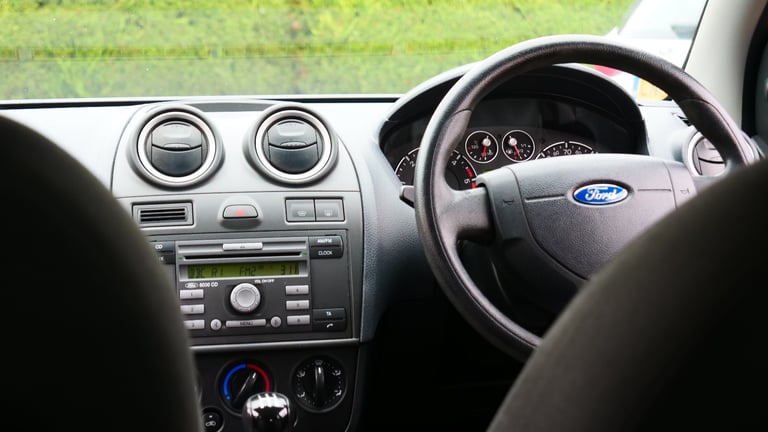 Ford, FIESTA, Hatchback, 2006, Manual, 1399 (cc), 5 doors