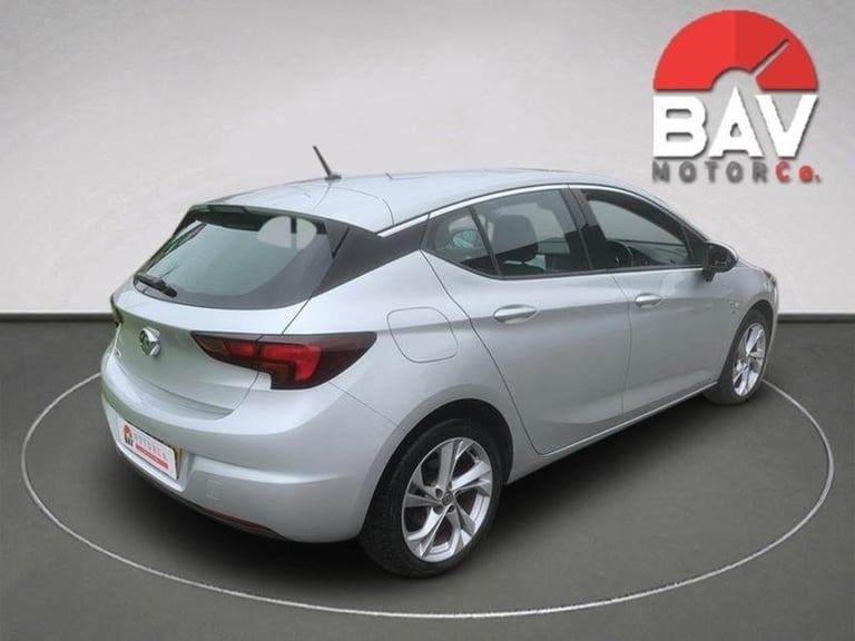 2020 Vauxhall Astra SRI 1.2T - New MOT - Only 41000 miles