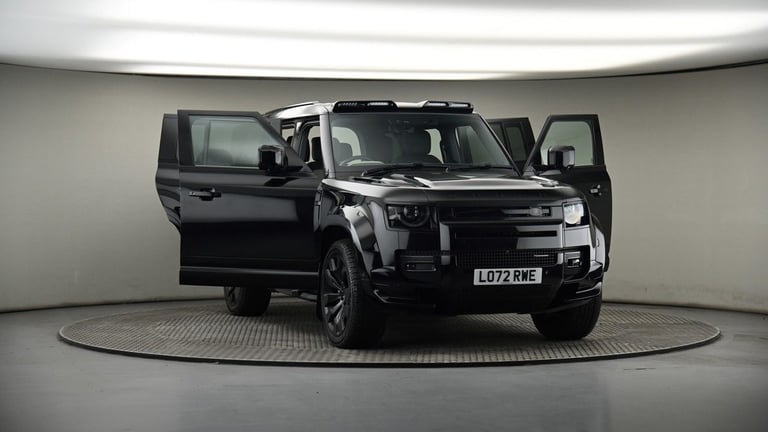 2023 Land Rover Defender 110 3.0 D300 MHEV X-Dynamic HSE SUV 5dr Diesel Auto 4WD Euro 6 (s/s) (30...