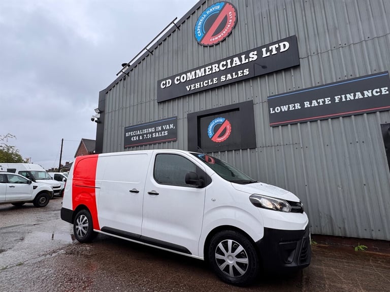 image for 2020 Toyota ProAce 2.0TD ACTIVE L2 H1 LWB Low Roof Twin Door Air/Con Panel Van Diesel Manual