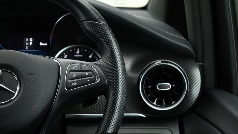 2023 Mercedes-Benz V-Class 2.0 V300d AMG Line MPV 5dr Diesel G-Tronic+ Euro 6 (s/s) XLWB (237 ps)...