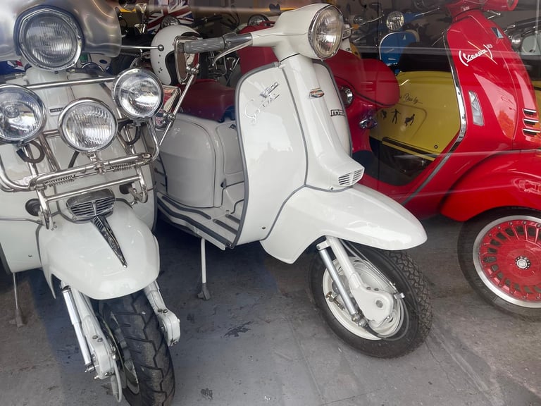 Lambretta SX150    Others in stock 
