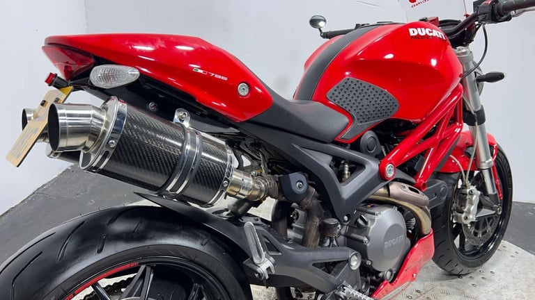 Ducati Monster [Phone number removed]K STREETFIGHTER WARRANTY NEW MOT RIDES GREAT