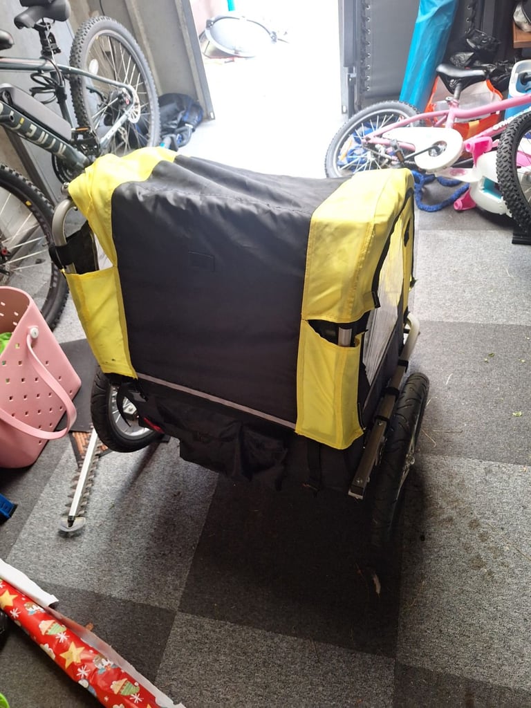 image for Kids bike trailer