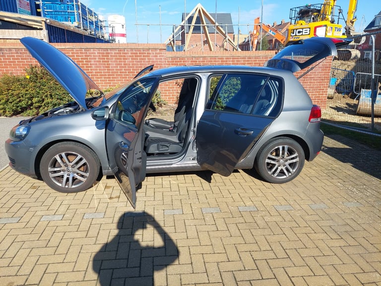VW GOLF 2009