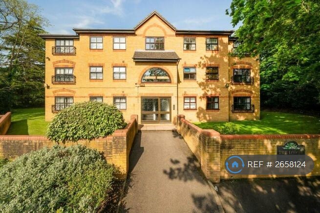 2 bedroom flat in Orphanage Road, Watford, WD24 (2 bed) (#2658124)