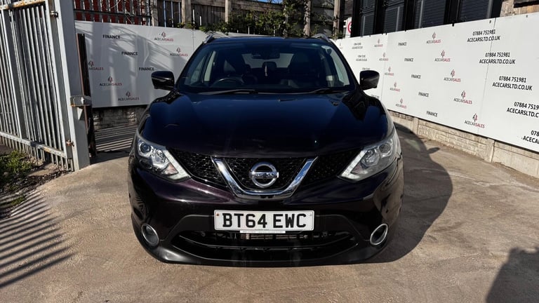 2015 Nissan Qashqai 1.6 dCi Tekna 5dr Xtronic HATCHBACK DIESEL Automatic