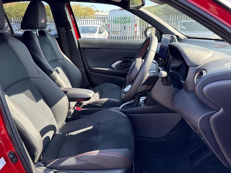 2025 Toyota Yaris 1.5 Hybrid 130 GR Sport 5dr CVT Estate Hybrid Automatic