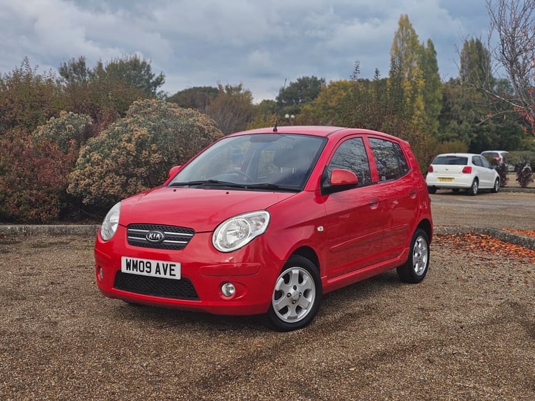 2009 Kia Picanto 1.1 Red 5dr HATCHBACK Petrol Manual