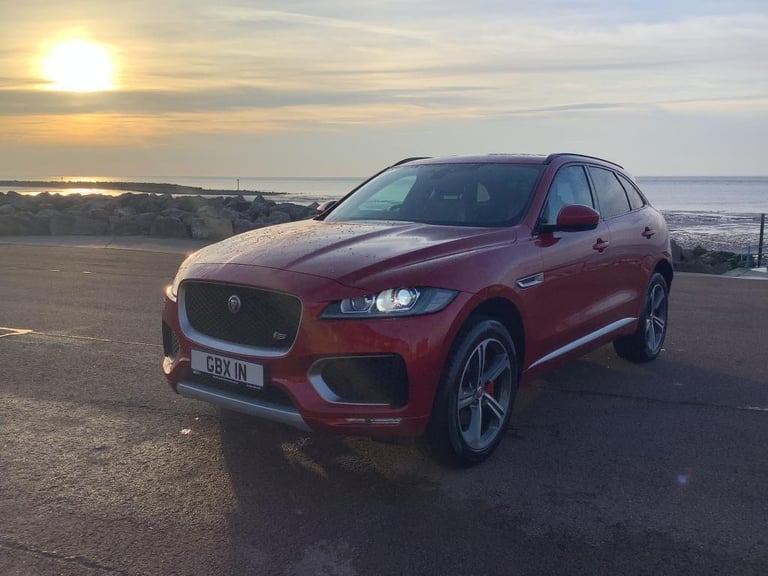 2018 (18) JAGUAR F-PACE 3.0 V6 S AWD 5DR Automatic