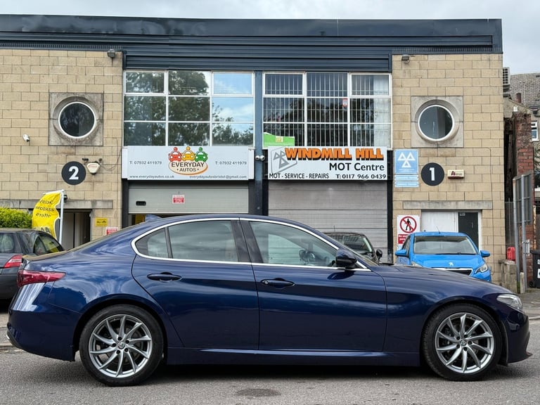 2017 Alfa Romeo Giulia 2.2 TD Super Auto Euro 6 (s/s) 4dr SALOON Diesel Automatic